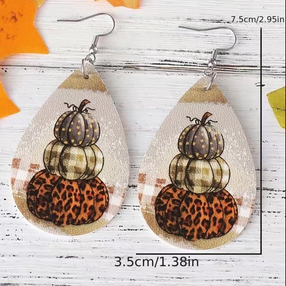 Pumpkin Dangle Earrings - Picture 5 of 5